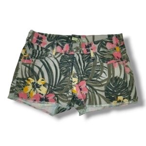 Old Navy Green And Pink The Deva Denim Tropical Floral Printed Shorts - Size 0